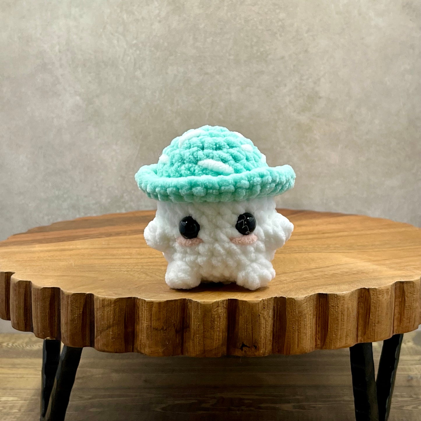 Mini Mushroom Boi