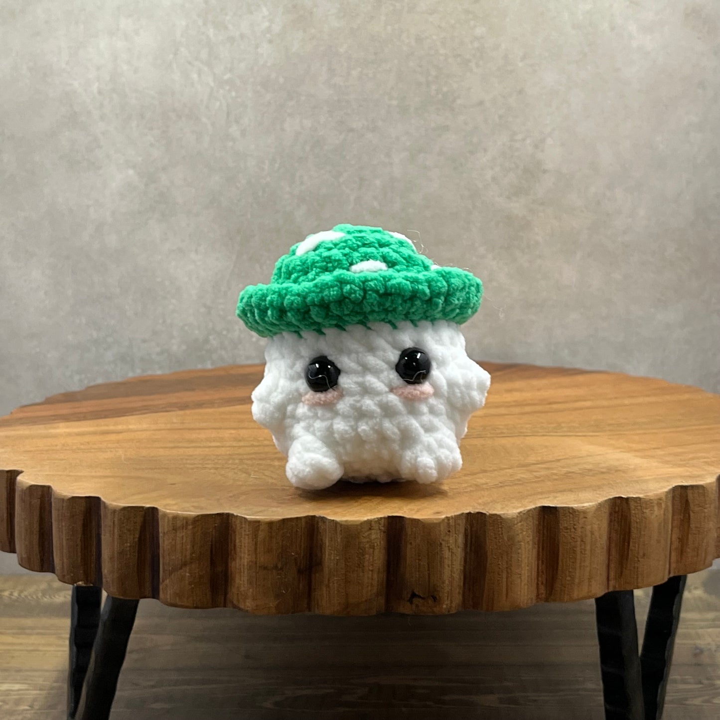 Mini Mushroom Boi